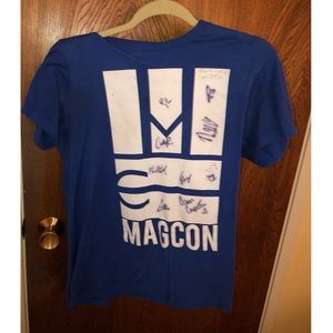 Autographed Blue Magcon T-shirt
